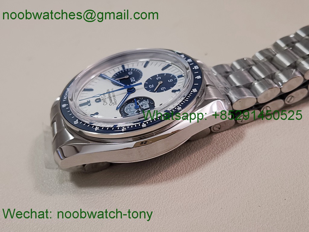 Replica OMEGA Speedmaster Silver Snoopy Award 50th Anniversary N1F 1:1 Best SuperCLone 3861
