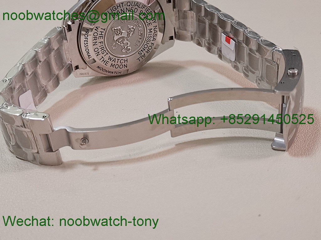 Replica OMEGA Speedmaster MoonWatch OMF Black Dial Manual Winding Chrono