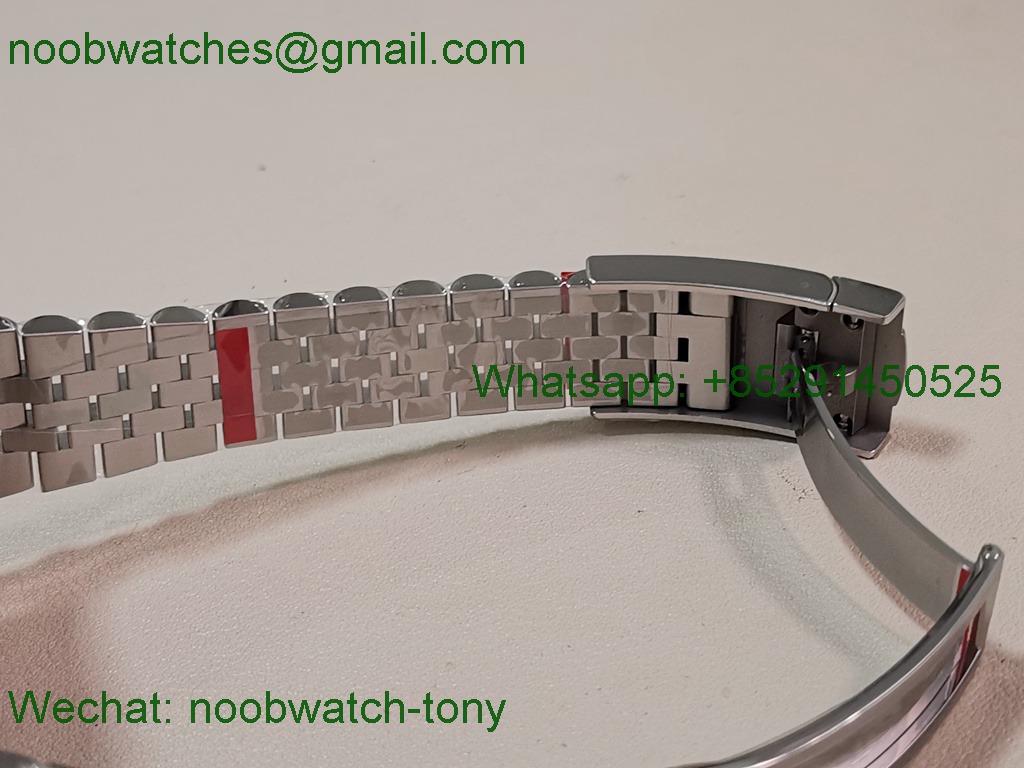 Replica Rolex DateJust 41mm 126334 V2 VSF 1:1 Best SuperClone Silver Dial Julibee DD3235