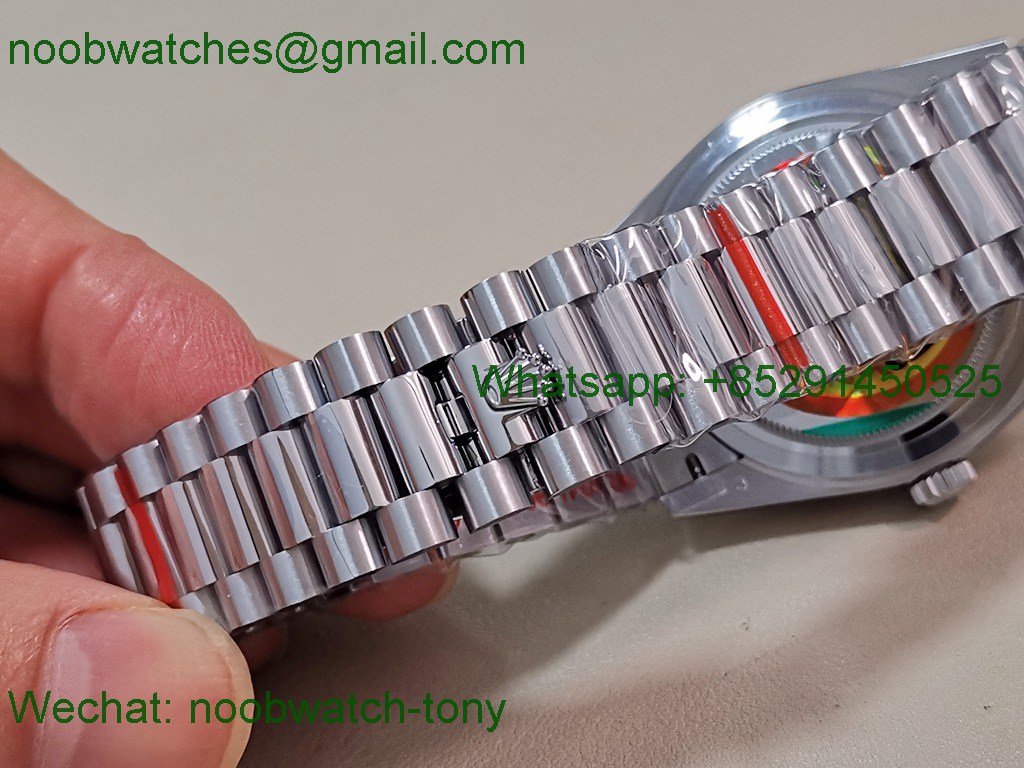 Replica Rolex DayDate 40mm QF 1:1 Best SuperClone Heavy Gain Weight Green Dial President A2836 V5