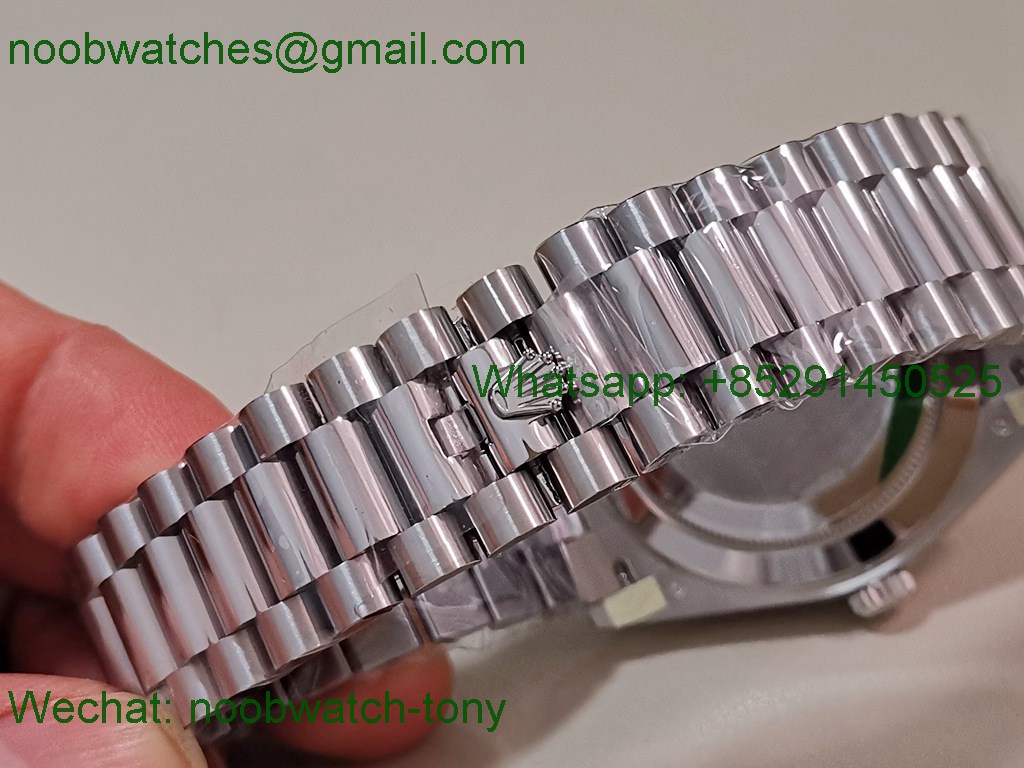 Replica Rolex DayDate 40mm 228239 VSF 1:1 Best SuperClone Green Roman Dial President Bracelet VS3255 V2