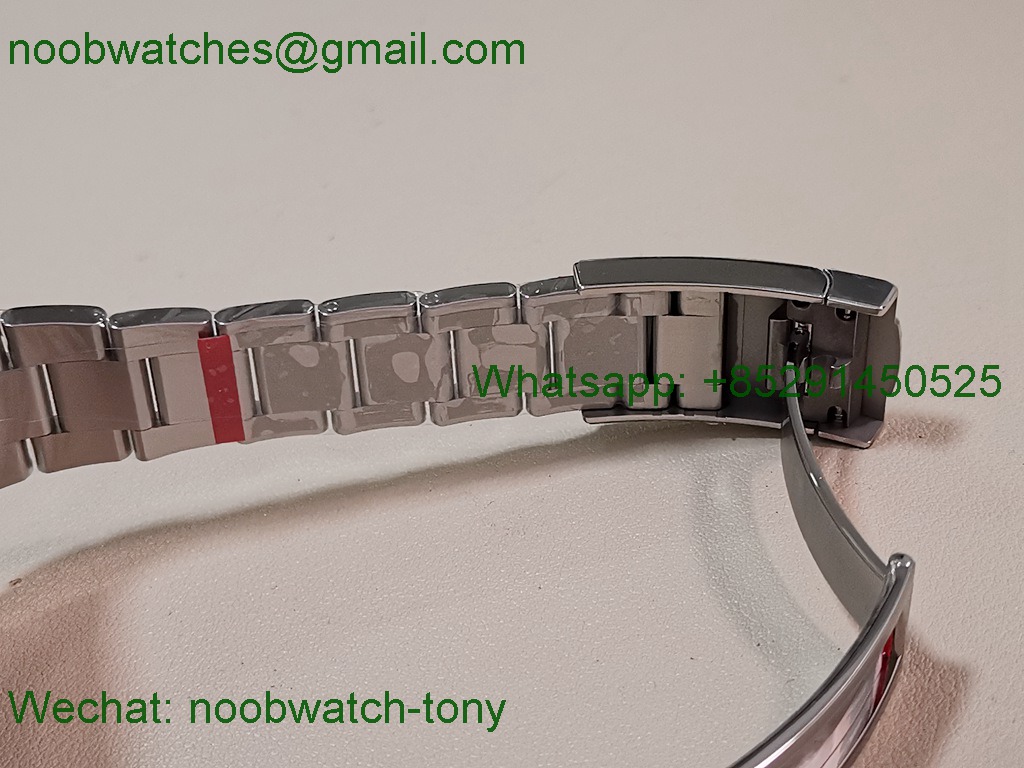 Replica Rolex Oyster Perpetual 36mm 126000 VSF 1:1 Best SuperClone 2025 Mint Green Dial VS3230