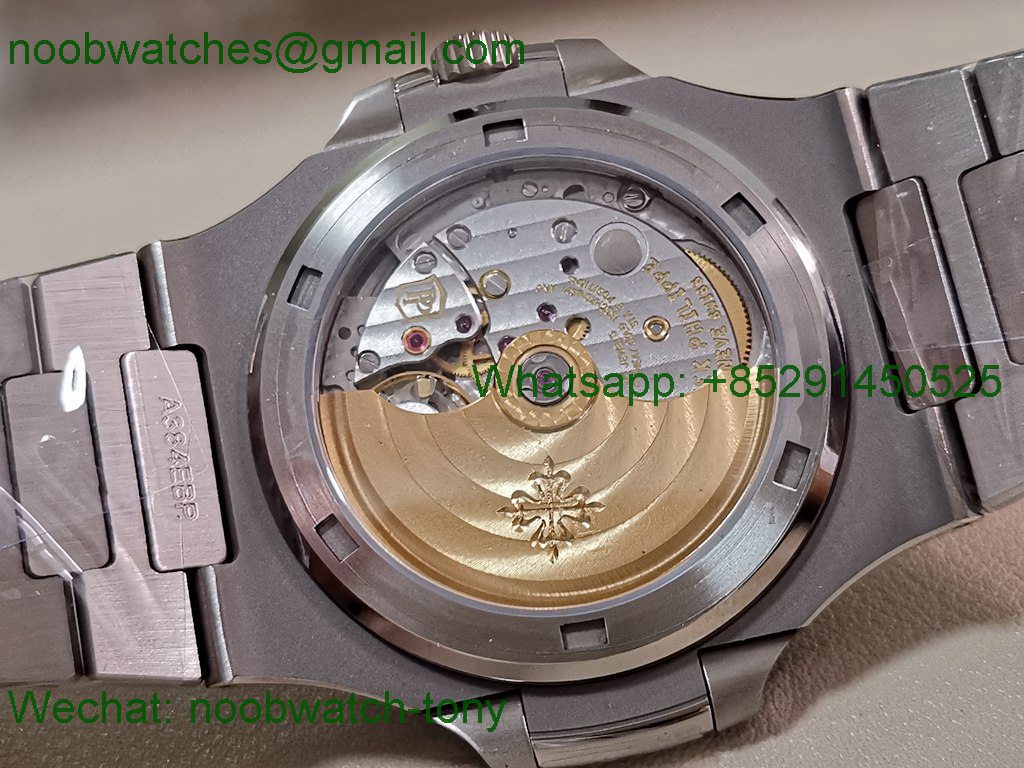 Replica Patek Philippe Nautilus Jumbo 5711 Green Dial Diamond Bezel DDF 1:1 SuperClone Best DD324